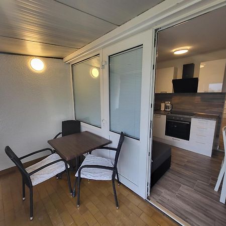Apartmani I Sobe Mara Palit ภายนอก รูปภาพ
